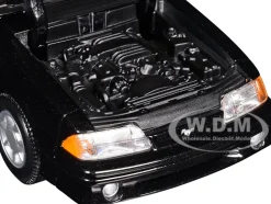 1993 Ford Mustang SVT Cobra Black 