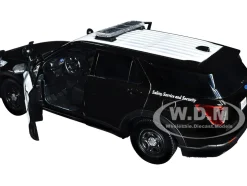2022 Ford Police Interceptor Utility California Highway Patrol Black and White 1/24 Diecast Model Car Motormax 76991