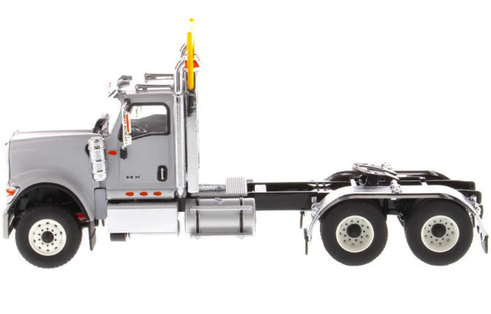 International HX520 Day Cab Tandem Tractor Light Grey 1/50 Diecast Model Diecast Masters 71005