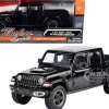 2021 Jeep Gladiator Rubicon Closed Top Pickup Truck Black 1/24 1/27 Diecast Model Car Motormax 79368