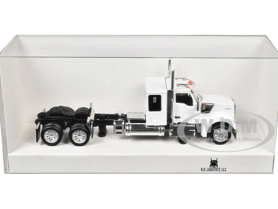 Kenworth W990 with Flat Top Sleeper Cab White 1/87 (HO) Plastic Model Car by HO Logistics