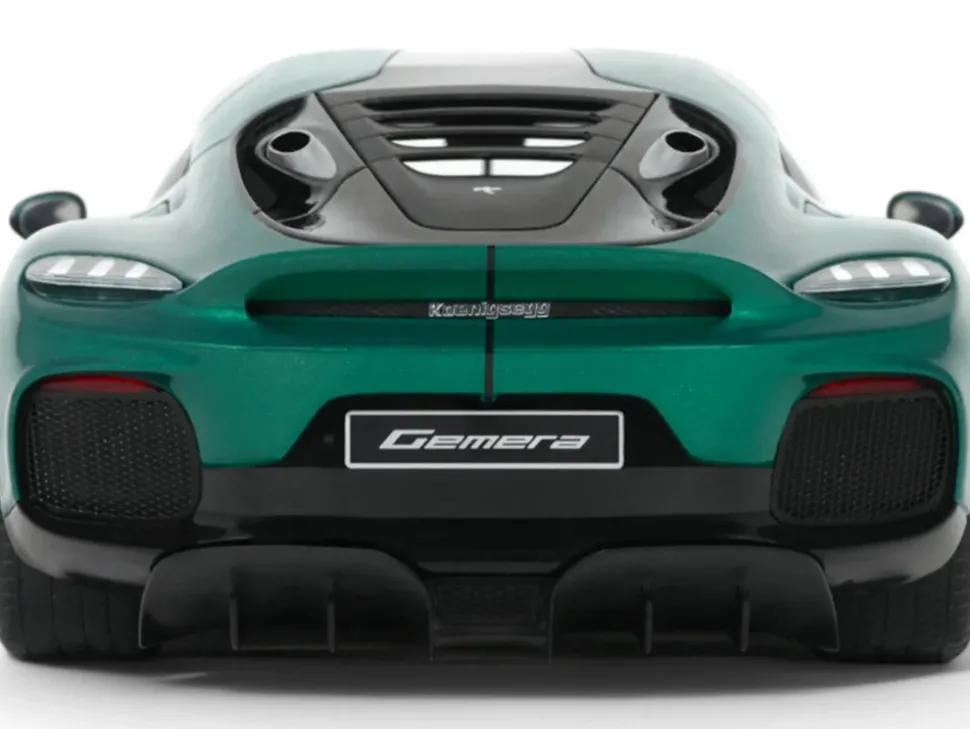 2024 Koenigsegg Gemera Racing Green Metallic 1/18 Model Car by GT Spirit