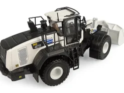 Komatsu WA475-10 Wheel Loader White Limited Edition to 750 pieces Worldwide 1/50 Diecast Model by Universal Hobbies