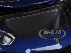 2012 Lamborghini Aventador LP700-4 Blue 1/18 Diecast Car Model Bburago 11033
