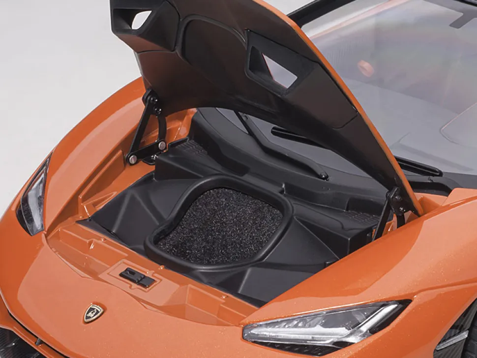 Lamborghini Centenario Arancio Argos Pearl Orange Carbon Top 1/18 Model Car Autoart 79201