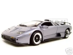 Lamborghini Diablo GT Silver 1/18 Diecast Model Car Motormax 73168