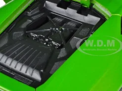 Lamborghini Huracan LP610-4 Green 1/24 Diecast Model Car Maisto 31509