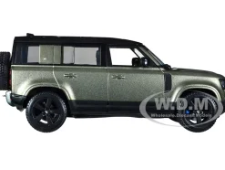 2022 Land Rover Defender 110 Green Metallic with Black Top and Sunroof 1/24 Diecast Model Car Bburago 21101grn