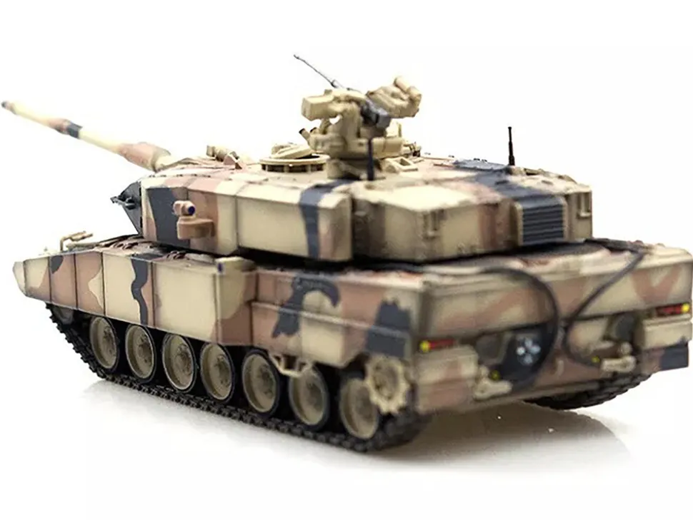 Leopard 2 A7+ Main Battle Tank "Desert Camouflage" German Army "Armor Premium" Series 1/72 Diecast Model by Panzerkampf