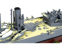 Level 3 Model Kit HMS Iron Duke Frigate