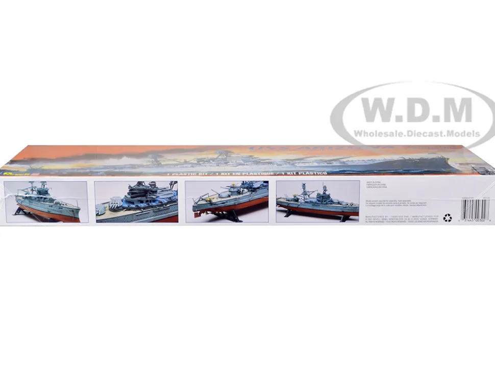Level 4 Model Kit USS Arizona Pacific Fleet Battleship Memorial to the Tragedy of Pearl Harbor 1/426 Scale Model Revell 85-0302