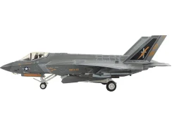 Lockheed F-35C Lightning II Aircraft "VMFA-251" (2024) United States Marine Corps "Air Power Series" 1/72 Diecast Model by Hobby Master