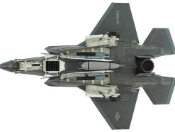 Lockheed Martin F-35B Lightning II Aircraft "Black Death, VMFA-542, MCAS Cherry Point" (2023) United States Marine Corps "Air Power Series" 1/72 Diecast Model by Hobby Master