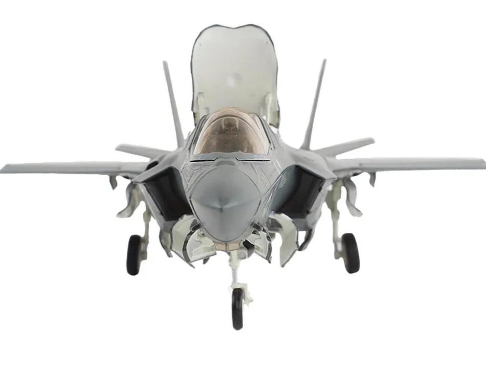 Lockheed Martin F-35B Lightning II Aircraft "Black Death, VMFA-542, MCAS Cherry Point" (2023) United States Marine Corps "Air Power Series" 1/72 Diecast Model by Hobby Master