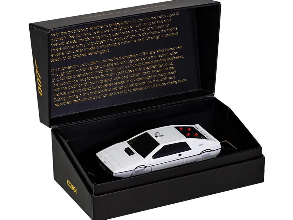 Lotus Esprit S1 Submarine White James Bond 007 "The Spy Who Loved Me" (1977) Movie Diecast Model Car by Corgi