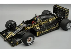 Lotus 94T #11 Elio de Angelis 