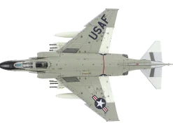 McDonnell Douglas F-4C Phantom II Fighter-Bomber Aircraft "433rd TFS, 8th TFW, Ubon, Thailand" (1966) United States Air Force "Air Power Series" 1/72 Diecast Model by Hobby Master