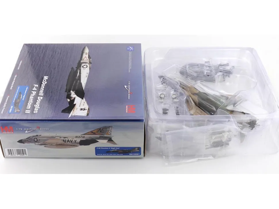 McDonnell Douglas F-4D Phantom II Fighter-Bomber Aircraft "66-8738, Night Owl, 497th TFS, Ubon RTAFB, Thailand" (1972) United States Air Force "Air Power Series" 1/72 Diecast Model by Hobby Master