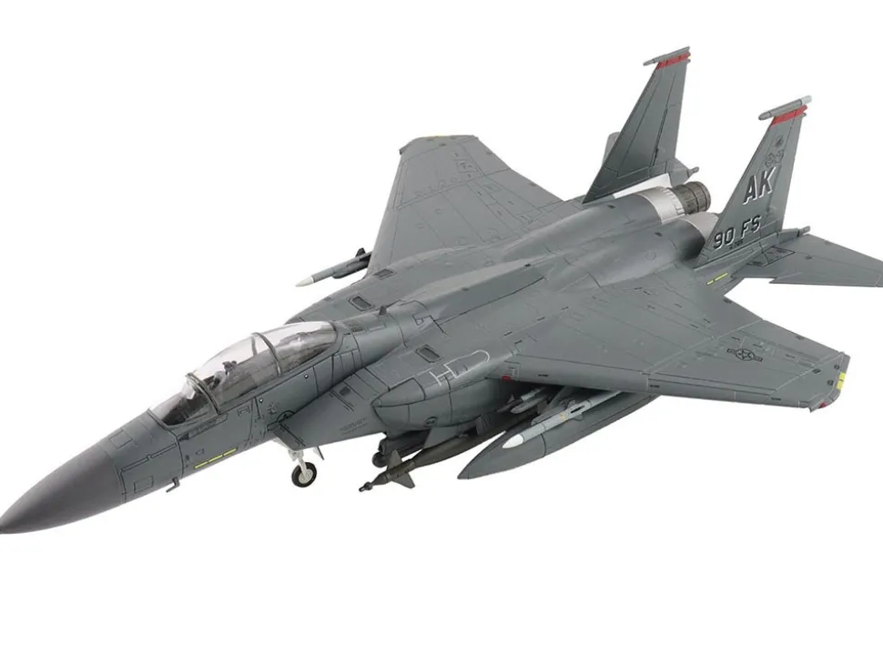McDonnell Douglas F-15E Strike Eagle Fighter Aircraft "88-0705, 90th Fighter Squadron Commanding Officer's Jet" (2005) United States Air Force "Air Power Series" 1/72 Diecast Model by Hobby Master