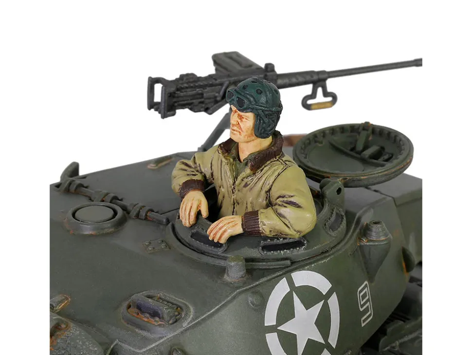M24 Chaffee Light Tank "8th Armored Division, 36th Tank Batallion, Rheinberg, Germany, World War II" (1945) United States Army "Armoured Fighting Vehicle" Series 1/32 Diecast Model by Forces of Valor