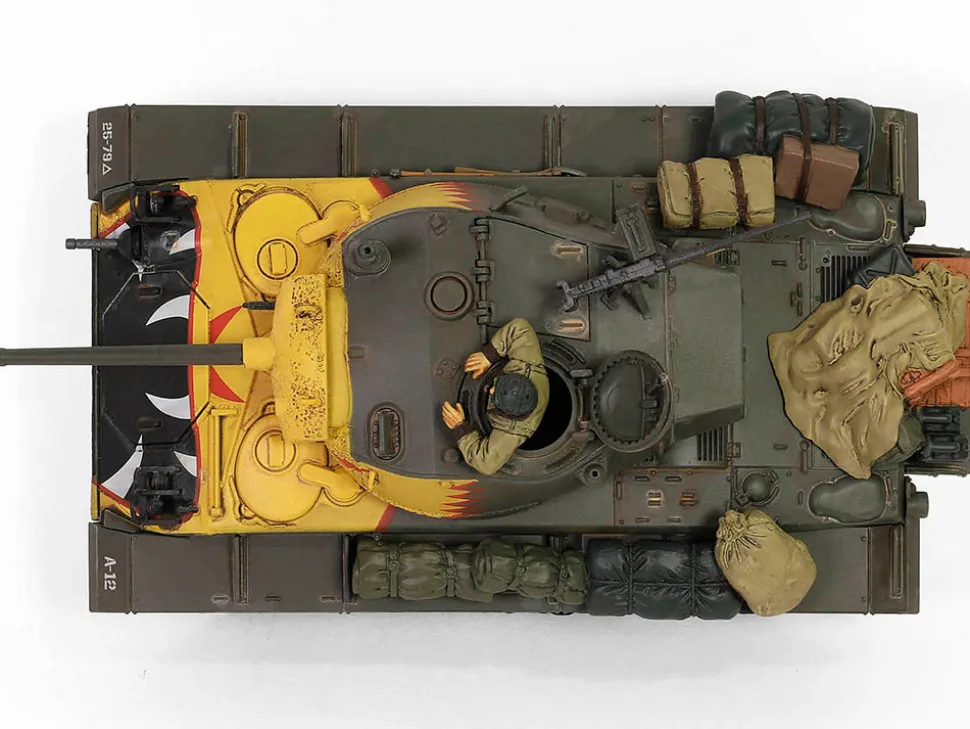 M24 Chaffee Light Tank Tiger Face 79th Tank Btn Han River South Korea 1950 United States Army Armoured Fighting Vehicle Series 1/32 Diecast Model Forces of Valor FOV-801002B