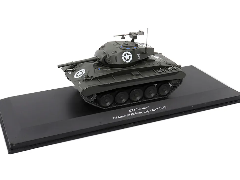 M24 Chaffee Tank #3 U.S.A. 1st Armored Division Italy April 1945 1/43 Diecast Model AFVs WWII 23196-45