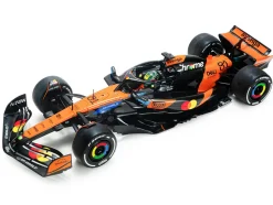 McLaren MCL39 #81 Oscar Piastri