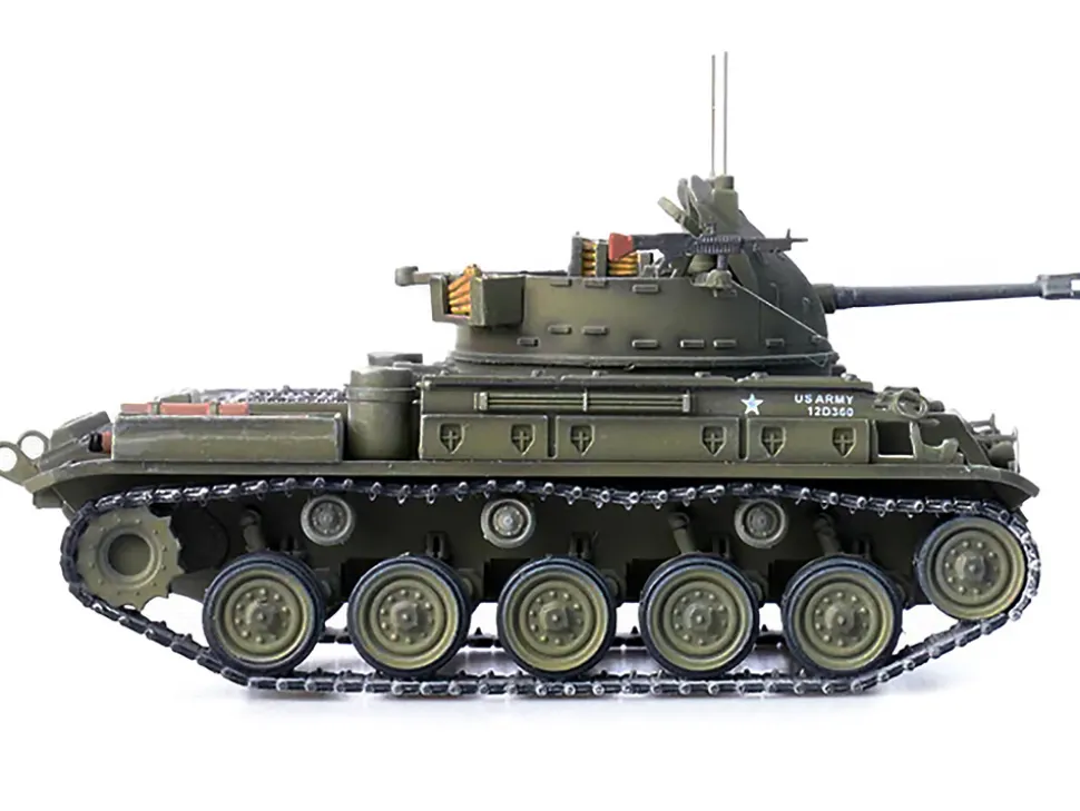 M42 Duster Self-Propelled Anti-Aircraft Gun Delta Dud's US Army Vietnam War II Field Force 5th Battalion 2nd Field Artillery Regimen 1/72 Diecast Model Panzerkampf 12211PH