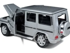 Mercedes G Class Silver 1/24 Diecast Car Model Welly 24012