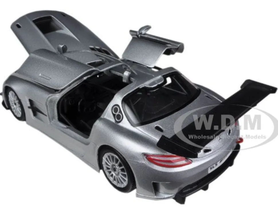 Mercedes SLS AMG GT3 Silver 1/24 Diecast Car Model Motormax 73356
