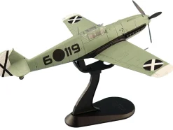 Messerschmitt BF 109E 3 Fighter Aircraft Hauptmann Siebelt Reents Spanish Civil War 1939 Air Power Series 1/48 Diecast Model Hobby Master HA8718