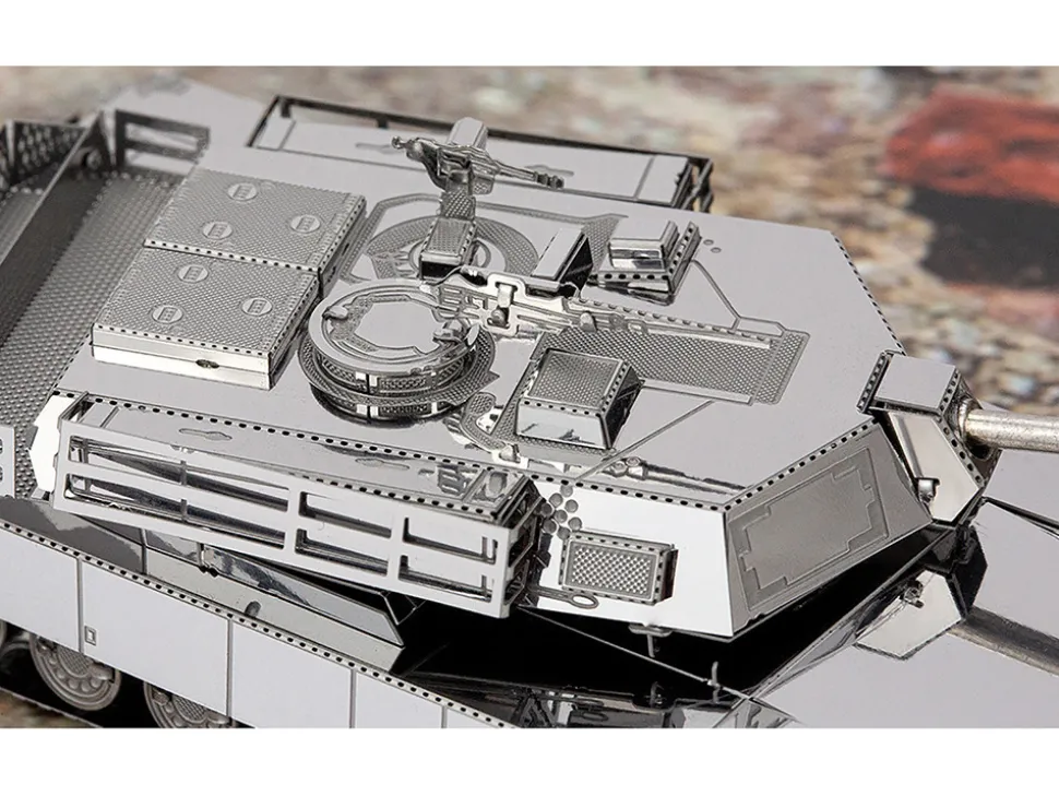Model Kit American M1 Abrams Tank (Moderate Difficulty) Steel Model by Metal Earth