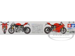 Model Kit Ducati 1199 Panigale S Motorcycle 1/12 Scale Model by Tamiya