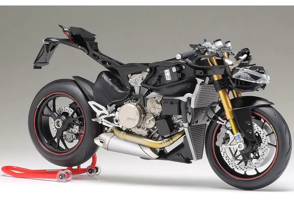 Model Kit Ducati 1199 Panigale S Motorcycle 1/12 Scale Model by Tamiya