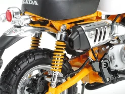 Model Kit Honda Monkey 125 Motorcycle 1/12 Scale Model by Tamiya