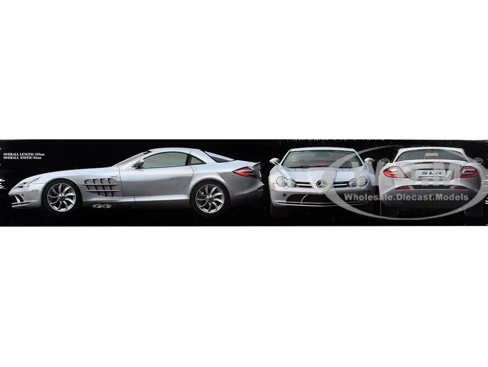 Model Kit Mercedes-Benz SLR McLaren 1/24 Scale Model by Tamiya