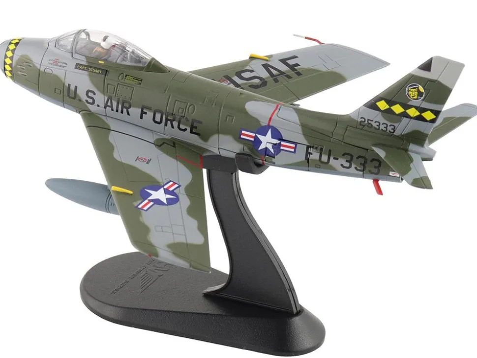 North American F-86F Sabre Fighter Aircraft "25333, 461st Fighter Day Squadron, West Germany" (1955) United States Air Forces in Europe "Air Power Series" 1/72 Diecast Model by Hobby Master