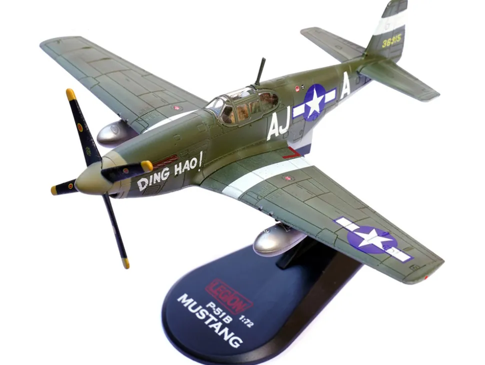 North American P-51B Mustang Aircraft "Ding Hao!, 356th Fighter Squadron, 354th Fighter Group" (1944) United States Army Air Forces 1/72 Diecast Model Airplane by Legion