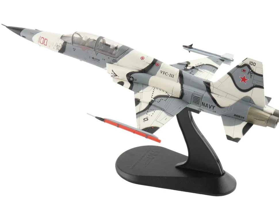 Northrop F-5F Tiger II Aircraft "810834, Franken Tiger, VFC-111 Sundowners" (2023) United States Navy "Air Power Series" 1/72 Diecast Model by Hobby Master
