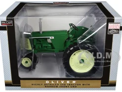Oliver 660 Narrow Front Tractor Green "Classic Series" 1/16 Diecast Model by SpecCast