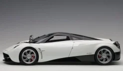 Pagani Huayra White 1/12 Model Car Autoart 12231