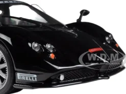 Pagani Zonda F Nurburgring Black 1/24 Diecast Car Model Motormax 73370