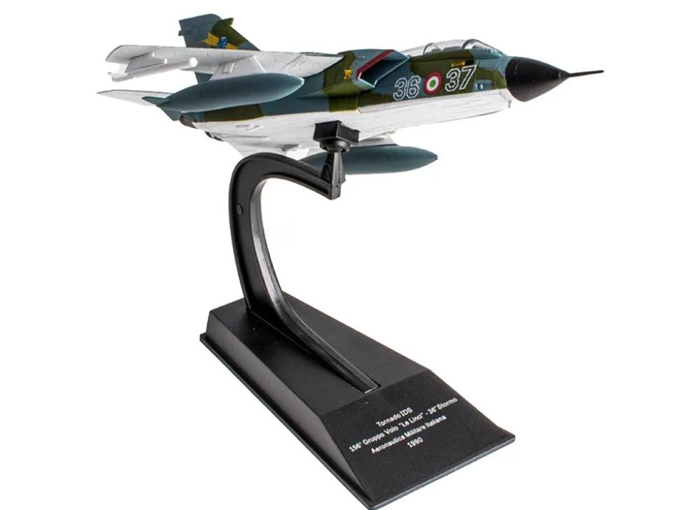 Panavia Tornado IDS Aircraft 156 Gruppo Le Linci 36 Stormo 1990 Aeronautica Militare Italiana Italian Air Force 1/100 Diecast Model Hachette Collections HADC03