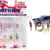 Patriot Girls 6 piece Diecast Figurines Set Limited Edition 4800 pieces Worldwide 1/64 Scale Models American Diorama 76498