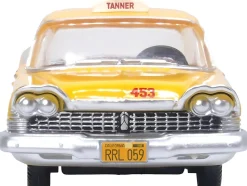 1959 Plymouth Belvedere Taxi Yellow Tanner Yellow Cab Co 1/87 (HO) Scale Diecast Model Car Oxford Diecast 87PS59002