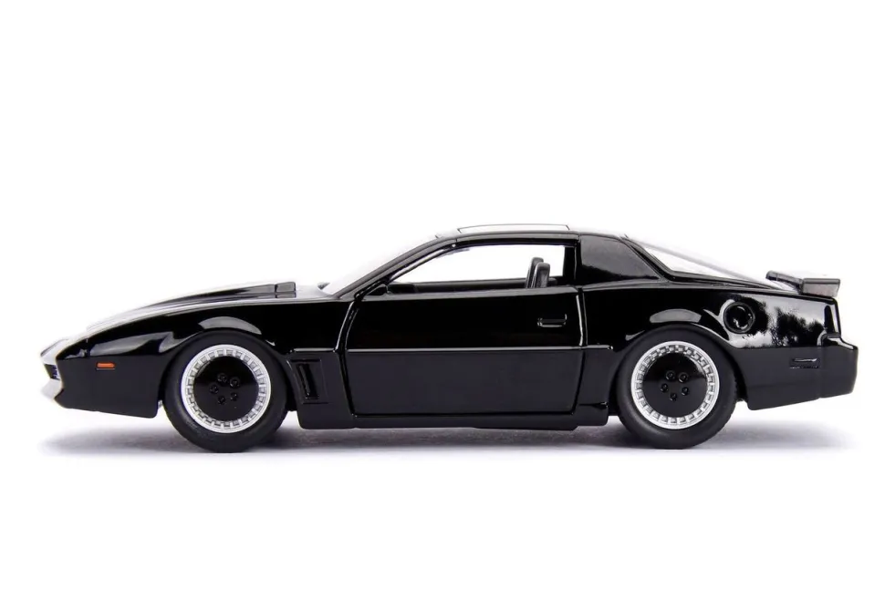 1982 Pontiac Firebird Trans Am Black KITT Knight Rider 1982 TV Series Hollywood Rides Series 1/32 Diecast Model Car Jada 99799