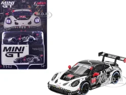 Porsche 911 GT3 R #77 Klaus Bachler - Laurin Heinrich - Michael Christensen