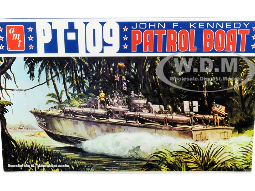 PT-109 John F. Kennedy World War II Patrol Boat 1/64 Scale Model AMT AMT1233
