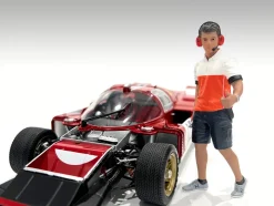 Race Crew Figure #2 for 1/18 Scale Models by American Diorama