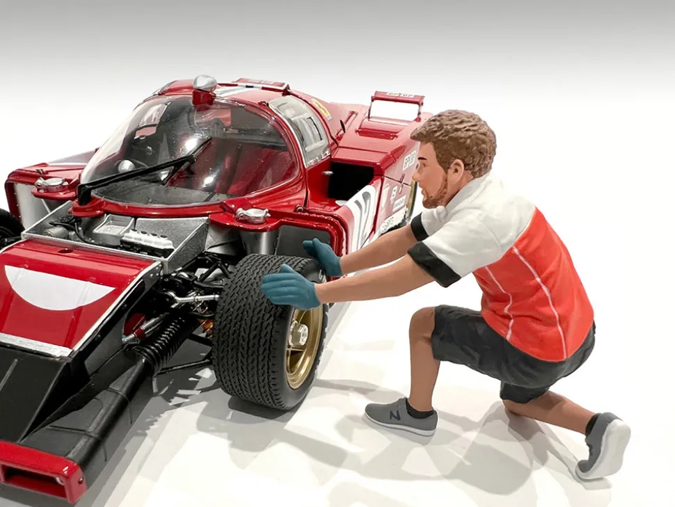 Race Crew Figure #1 for 1/18 Scale Models by American Diorama